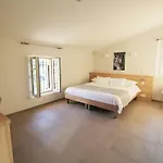 Clos Des Oliviers - Meuble De Tourisme Aparthotel
