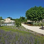 Aparthotel Clos Des Oliviers - Meublé De Tourisme Grimaud