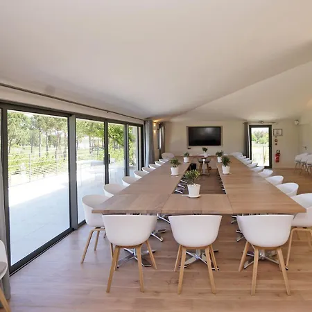 Apartahotel Clos Des Oliviers - Meublé De Tourisme Grimaud