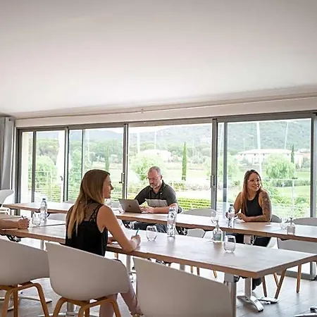 Clos Des Oliviers - Meuble De Tourisme Aparthotel 4*