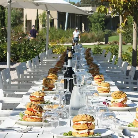 Апарт-отель Clos Des Oliviers - Meuble De Tourisme Гримо