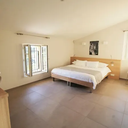 Clos Des Oliviers - Meublé De Tourisme Apartahotel
