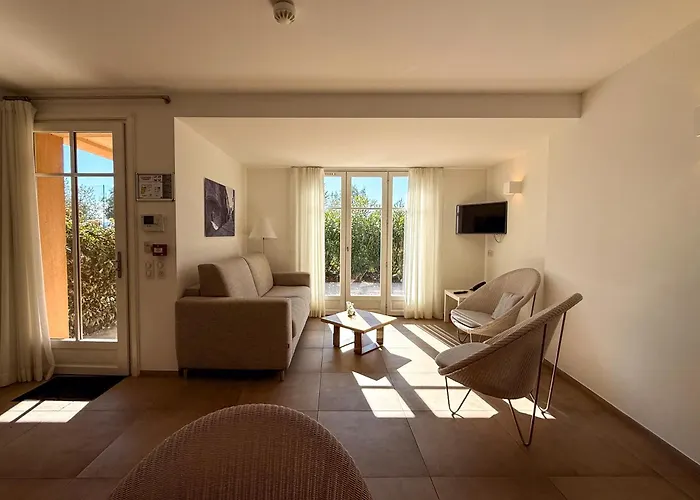 Aparthotel Clos Des Oliviers - Meuble De Tourisme