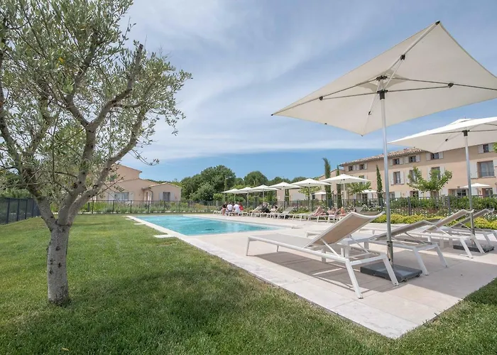 Aparthotel Clos Des Oliviers - Meuble De Tourisme Grimaud
